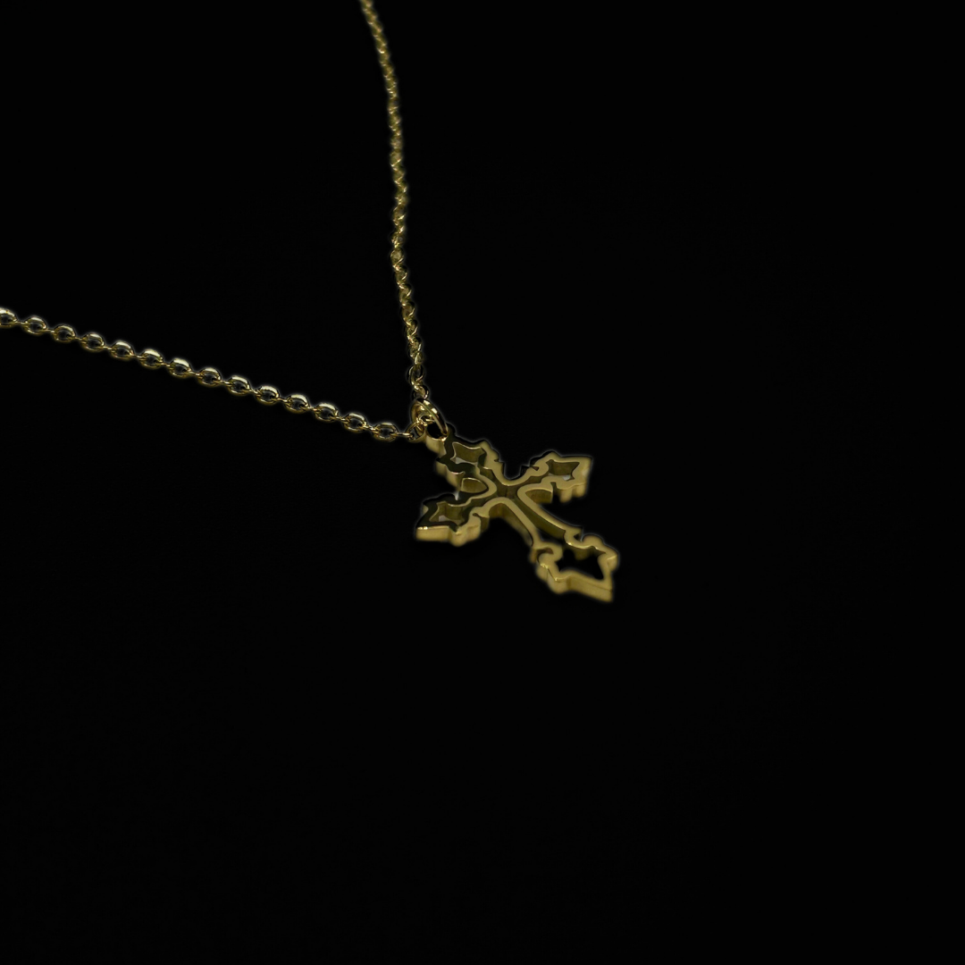 Cross Pendent Necklace