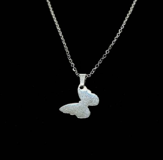 Solid Butterfly Necklace