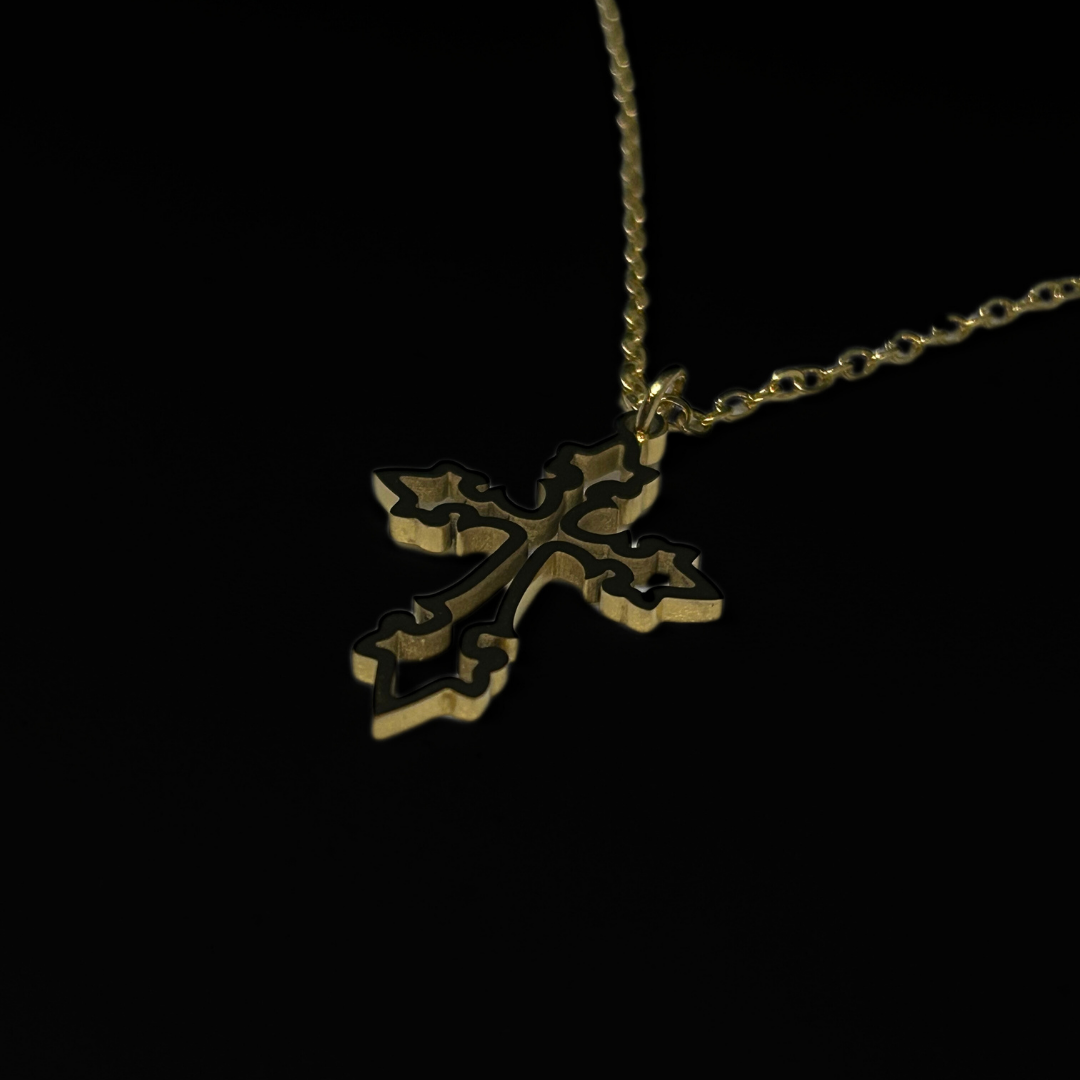 Cross Pendent Necklace