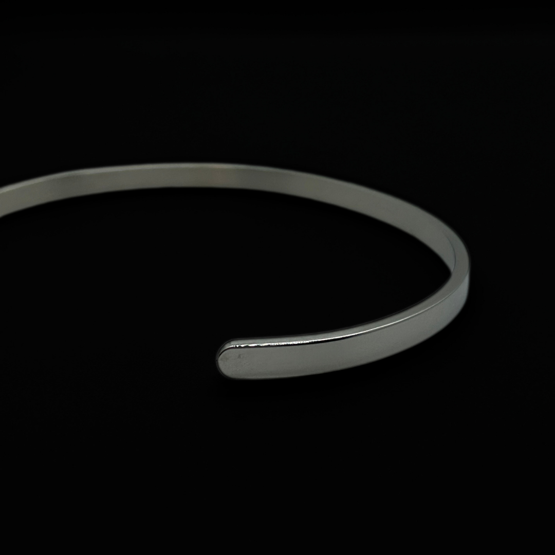 Thin Accent Bangle